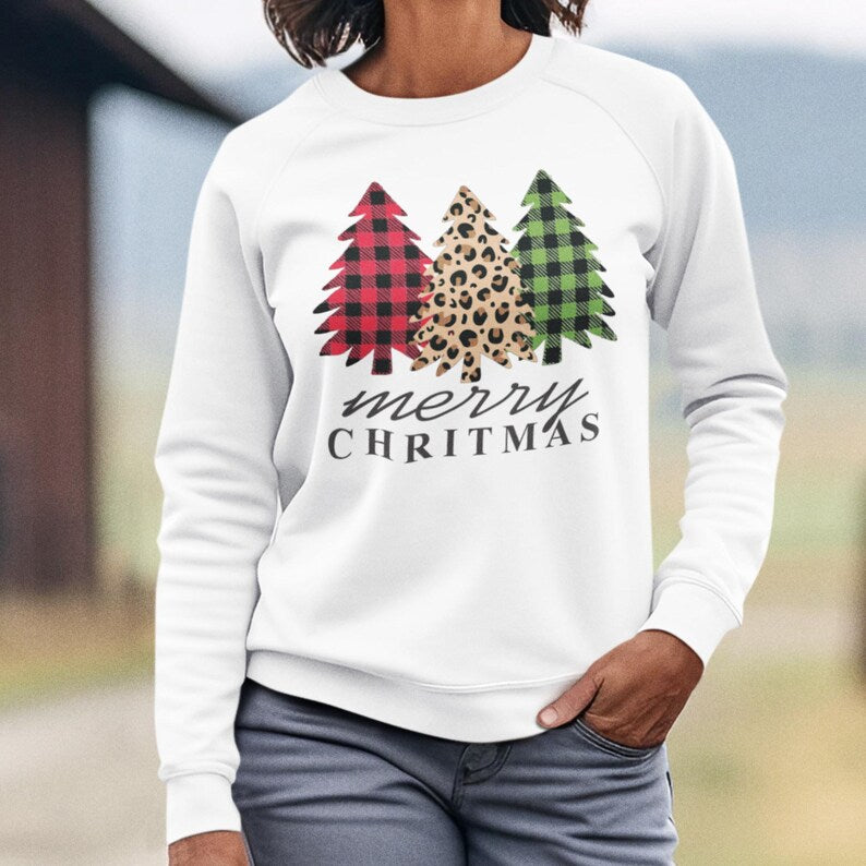 Merry Christmas Crewneck Sweatshirt for Women, Plaid Christmas Holiday Long Sleeve Christmas Tree Sweatshirt, Sweatshirt for Women and Girls